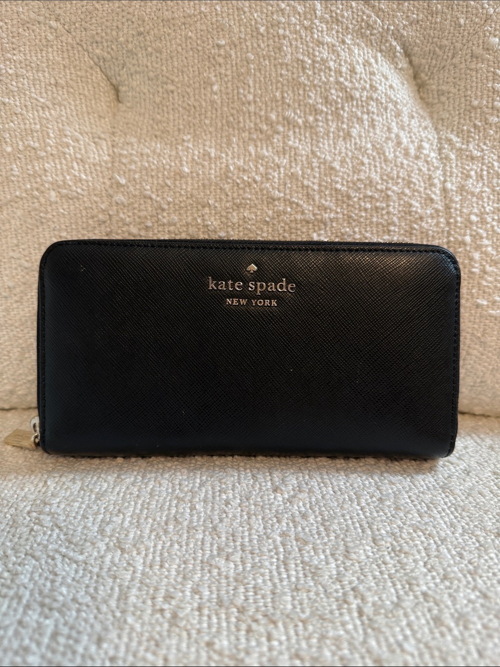 kate spade black zip-around continental wallet with gold logo